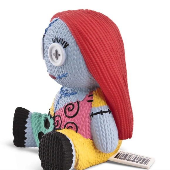 Sally Handmade by Robots Vinyl Figurine from The Nightmare Before Christmas - Picture 3 of 5